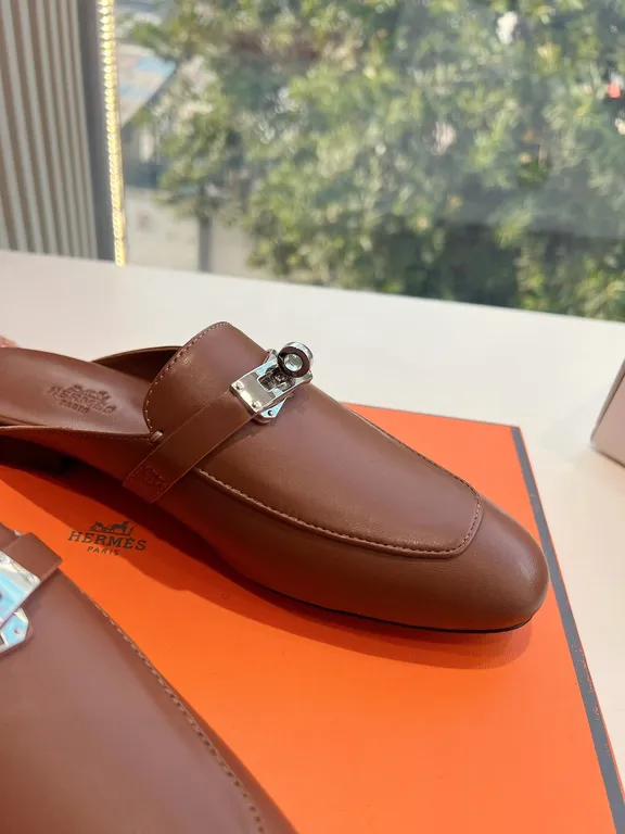 Hermes Shoe 